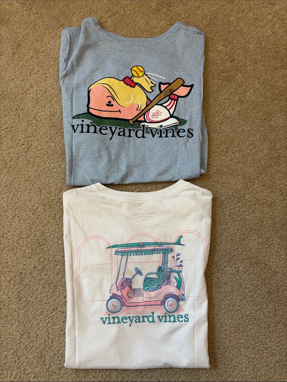 vineyard vines Bundle of 2 Women’s Graphic T-Shirts - Softball Golf - Size M